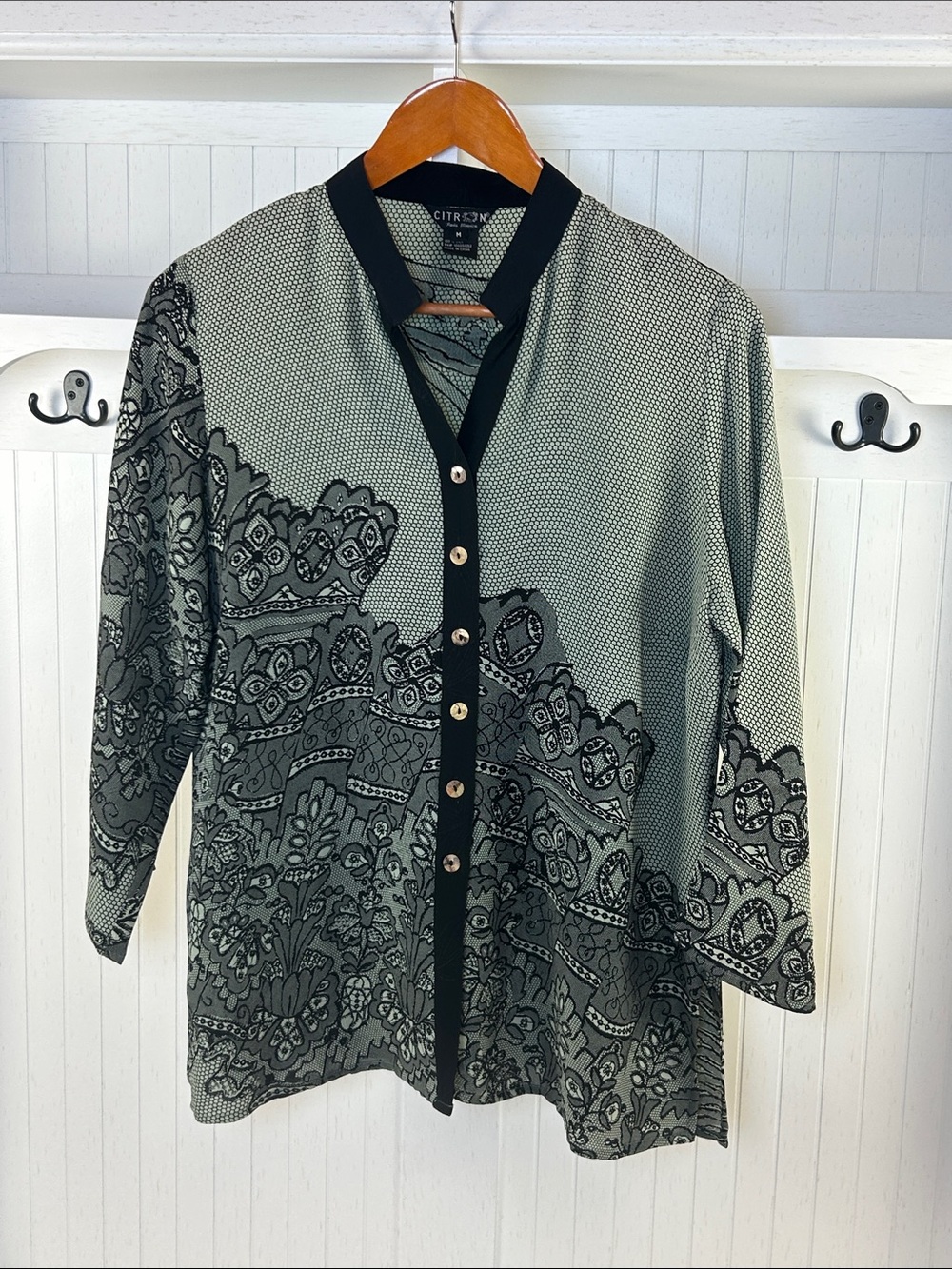 Citron Santa Monica 100% Silk Paisley Art Wear Blouse M